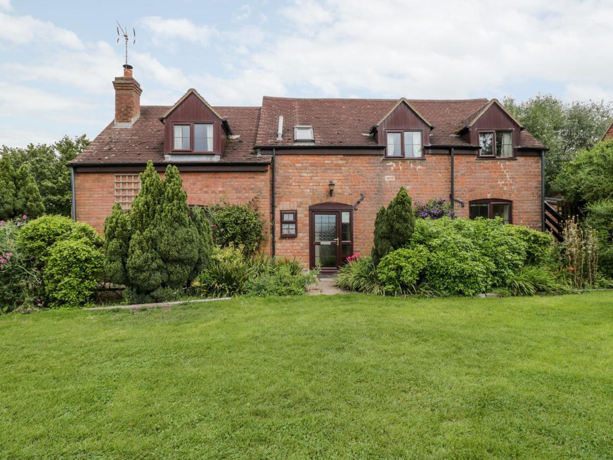 Lawn Farm Cottage Gloucester Extérieur photo