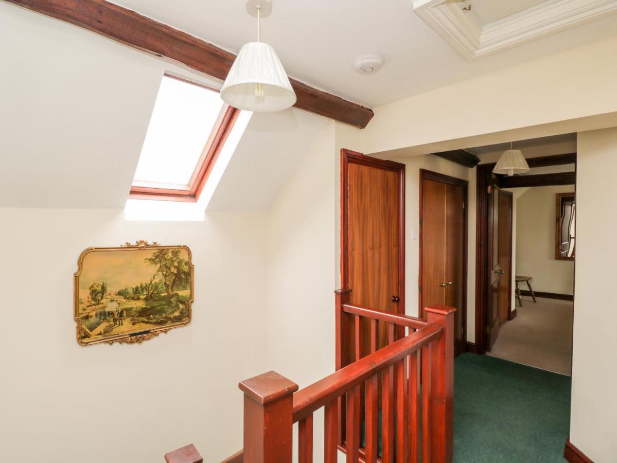 Lawn Farm Cottage Gloucester Extérieur photo